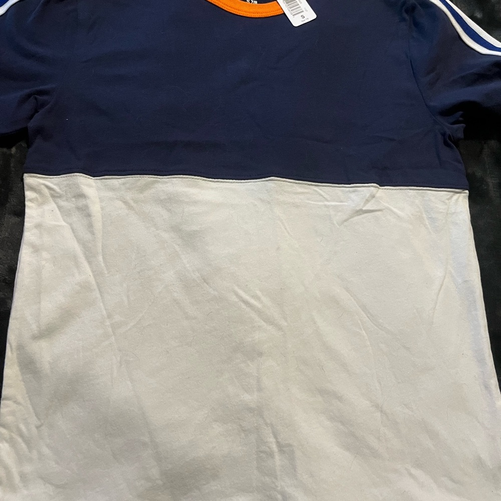 Shirt - Picture 2 of 3